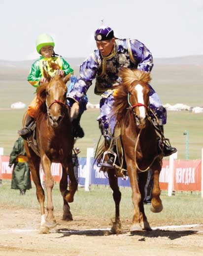 Ц.Батсайхны өсгий цагаан хонгор