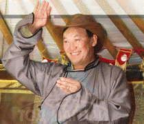 Монгол улсын Манлай уяач агсан Д.Оюунбилэг: Эр хүний нулимс ийм л үед захирагддаггүй юм билээ