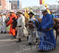 Б.Цэндбаатар: Төрийн наадмын түрүү хүлгийн уяаг тааруулах болсондоо эмээж байлаа