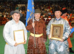 “Сонгино хурд” МСУХ-ны тэргүүн, аймгийн Алдарт уяач Ч.Пүрэвхүү: Канад технологиор эртний хаадын гэрийн загвартай уяачдын өргөө барьж байгаа