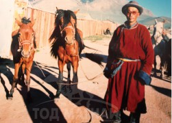 Монгол Улсын Алдарт уяач Данзангийн Санжаадорж