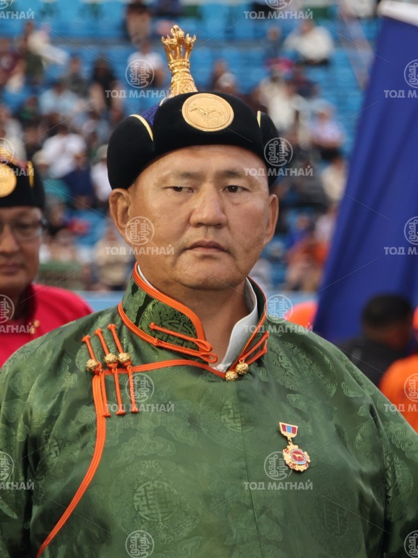 Тод манлай Ууганбаяр