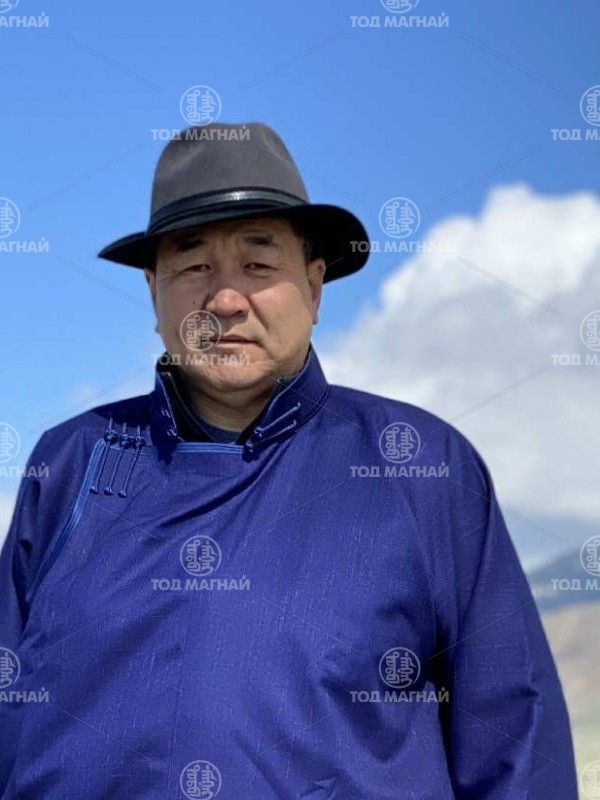 Удам Намхай